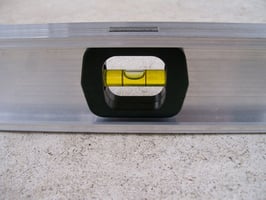 A Flat Floor vs. a Level Floor: What's the Difference?