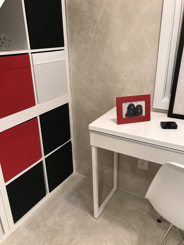 Tiled walls and floors in CG Villa, Coverings 2018